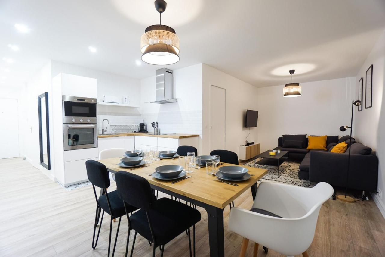 Spacious Apartment Near The Champs De Mars Paris Exterior photo